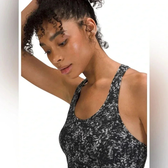 Lululemon Tank Top Cool Racerback - Picture 3 of 7